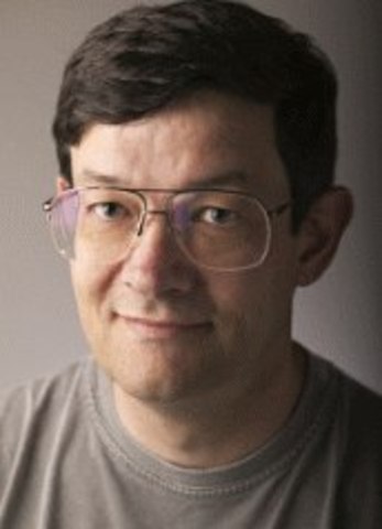 Reino Unido nace Andrew Morton