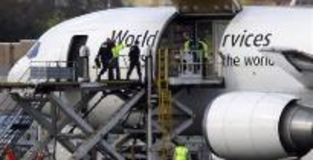 Bombs Discovered in Cargo Planes