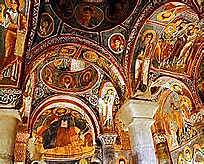 (Siglo VIII) Carlo Magno impulsa un movimiento de difusión cultural.