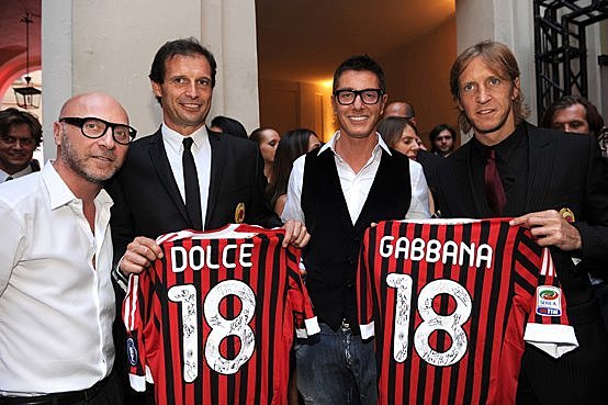 Футбольна форма від D&G