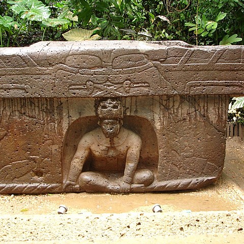 Trono de un gobernante olmeca, La Venta, Tabasco (ca. 1200 a. n. e.)