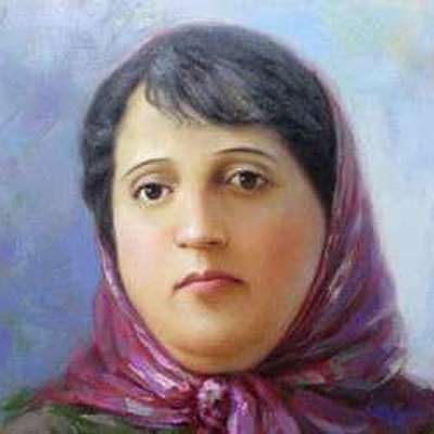 Timeline: زندگی‌نامه پروین اعتصامی