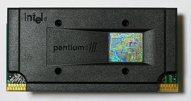 Procesadores Intel que hicieron historia: Intel Pentium III