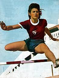 Salto en largo con Noemí Simonetto