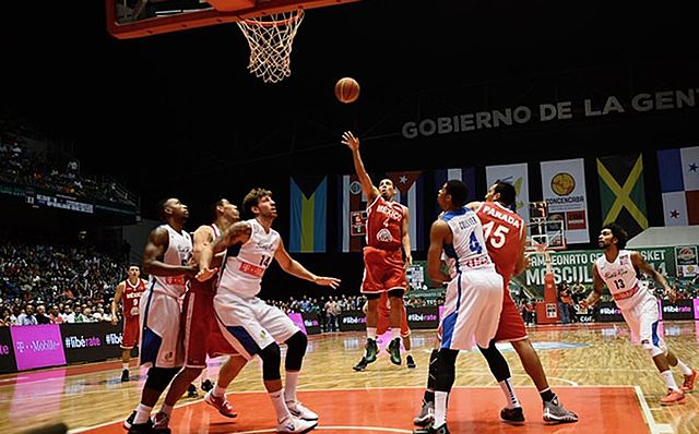 JORGE GUTIERREZ DEBUTO EN LA NBA CON LOS BROKLYN