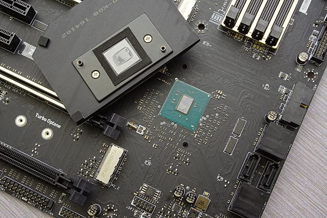 Intel´s X299: Skylake-X y Kaby Lake- X