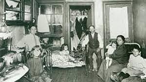 La Charity Organization Society (COS)