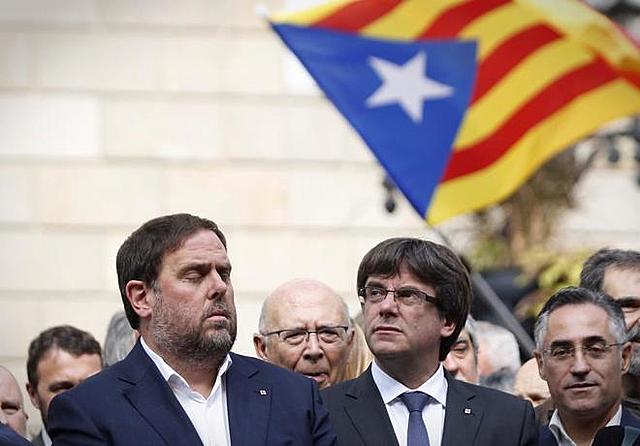 Declaración unilateral de independencia de Cataluña