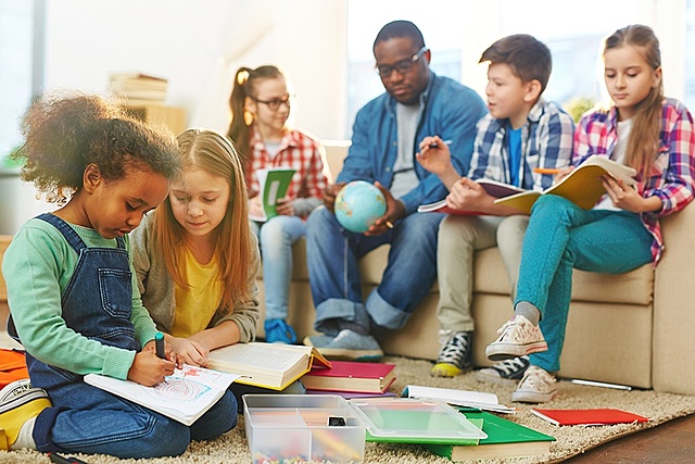 2013 Política Sectorial en Educación Inclusiva (Namibia)