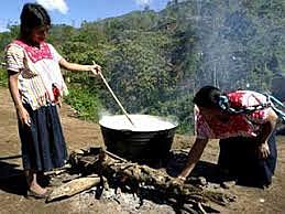 Disminución de la pobreza alimentaria.