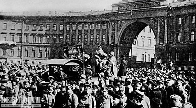 Жовтень, 1917