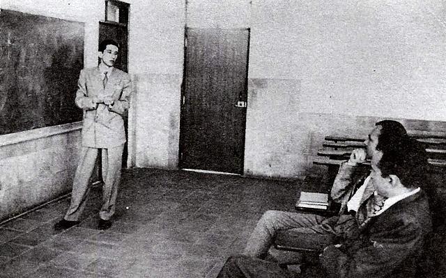 Se inicia la Primera Reforma Académica y se aprueba la Nueva Ley Orgánica que integra a los estudiantes en su consejo.