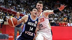 El primer partido profesional y exhibición pública del deporte