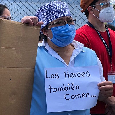 Timeline: Los héroes también comen