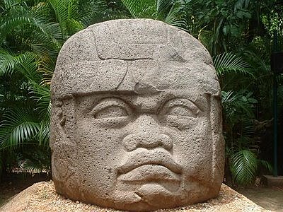 Olmecas (1200 a.C - 400 d. C)