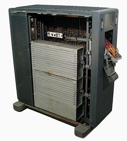 IBM modelo 604s.