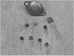 segunda generación de transistores y sistemas por lotes