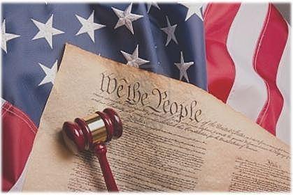 Primera constitució americana