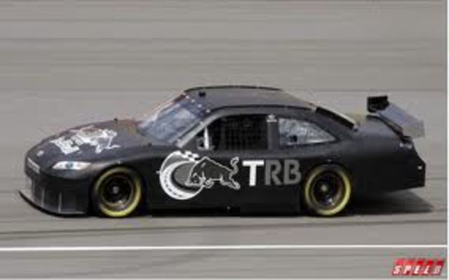 Nascar debuts Car of Tomorrow