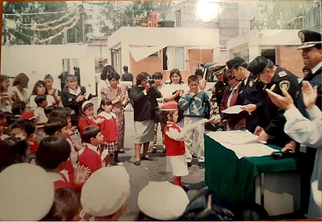 The love of art begins