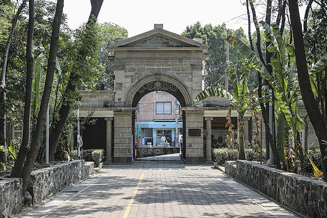 Creación del Instituto Médico Pedagógico