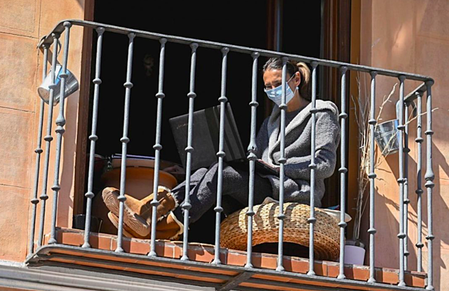 Se confina a cidade de Wuhan e outras cercanas. Outros países tamén toman precaucións.