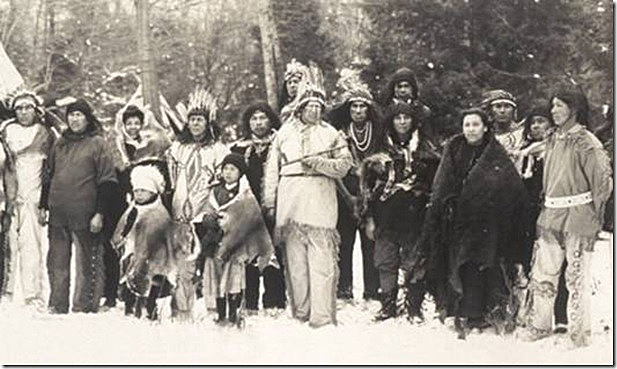 La familia sindiásmica