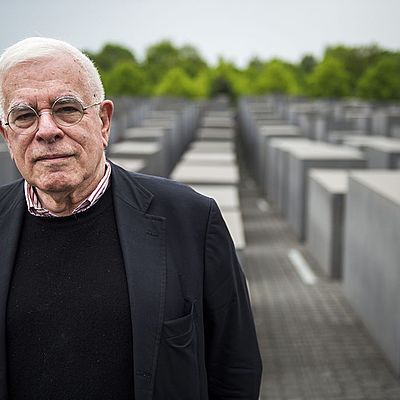 Timeline: Peter Eisenman