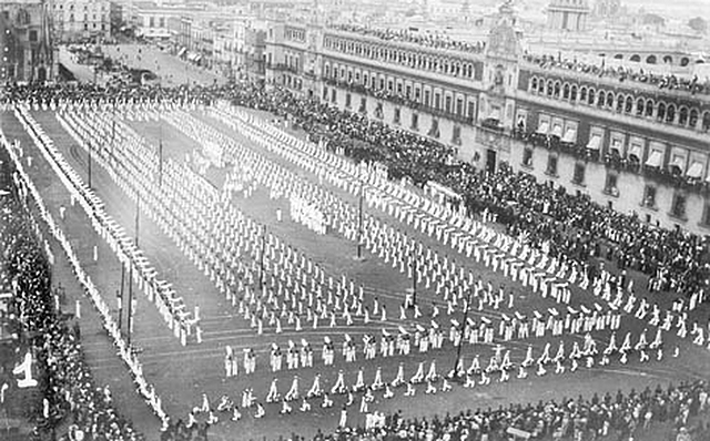 Aniversario de la revolucin mexicana