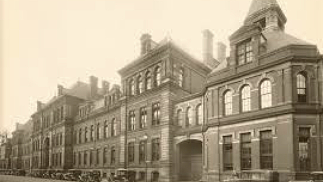 English Classical School