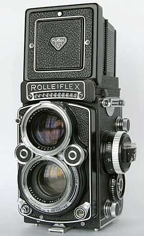 First Single-Lens Reflex Camera is invented by Thomas Sutton