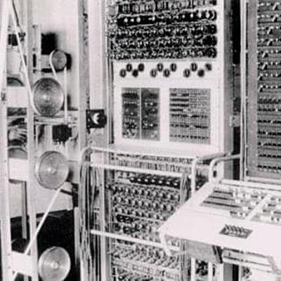 Timeline: GENERACIÓN DE LOS ORDENADORES