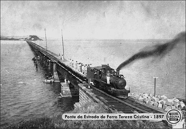 Ponte da Estrada de Ferro Tereza Cristina
