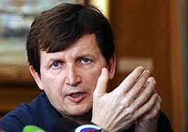 Nacimiento de Charles Simonyi