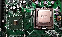 ¿QUÉ ES UN CHIPSET?