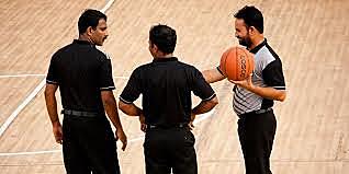 Se adoptan 3 árbitros.