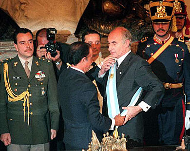 FIN DE LA PRESIDENCIA DE CARLOS MENEM