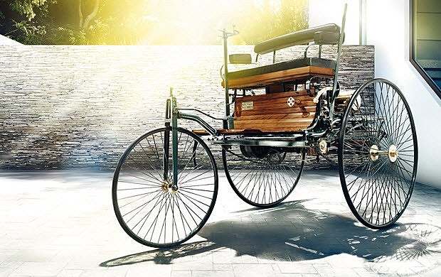 Первый автомобиль и получеие патента