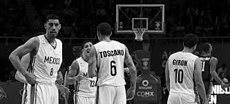 Primer partido oficial