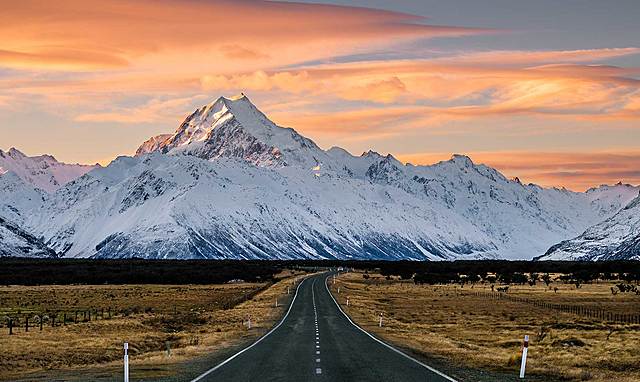 The highest peak in New Zealand