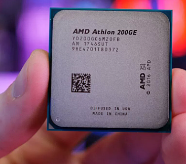AMD ATHLON 200GE