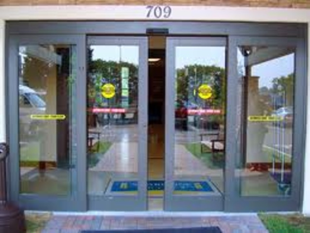 Automatic Sliding Door