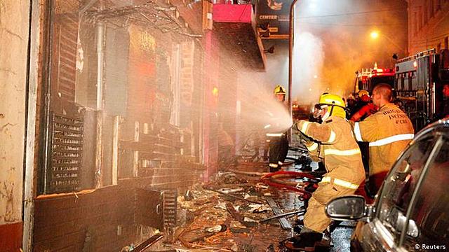 S'incendia una discoteca a Brasil deixant 239 morts al seu pas