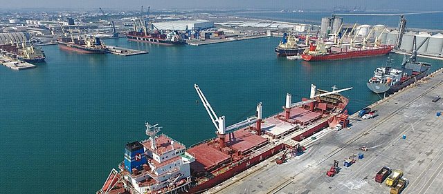 Puerto de cabotaje y altura