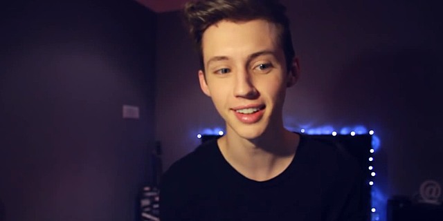 Comenzó a hacer videos blog