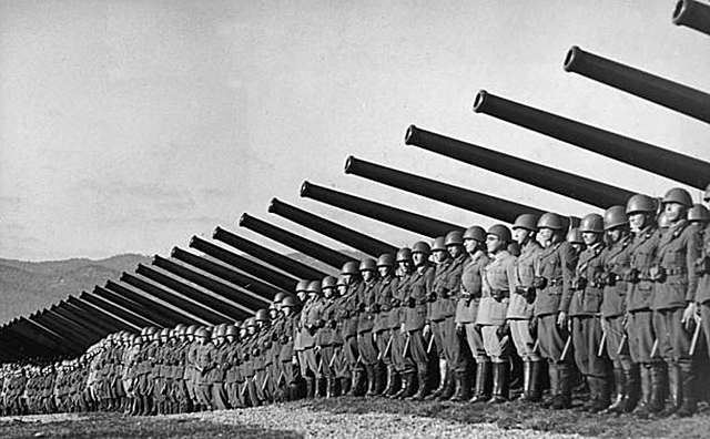 Italia se une a la Guerra