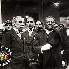 JUNTA DE GOBIERNO(SAAVEDRA, ESCALIER Y RAMIREZ)