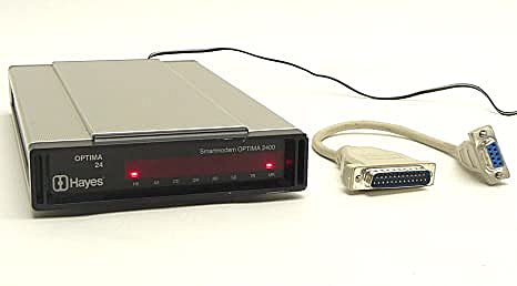 Lanzamiento de primer modelo de modem Hayes Smartmodem