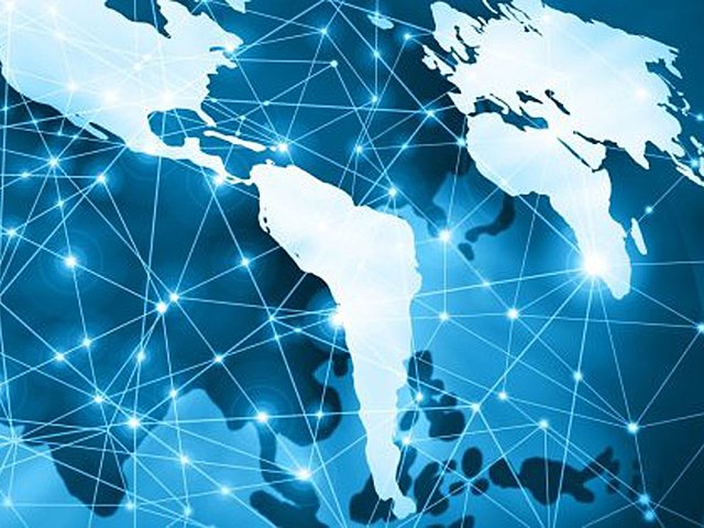 1980 Aparición publica del Internet