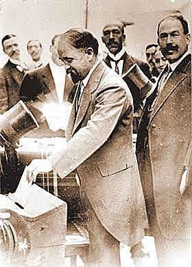 Se celebran las primeras elecciones libres